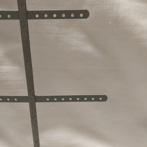 Anthropologie Green Patina Metal Jewelry Earring Stand with Bird & Baroque Base - Picture 5 of 6